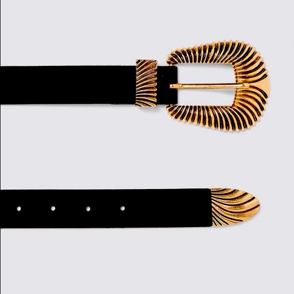 Zara Accessories - ZARA BELT WITH ENGRAVED BUCKLE-30”